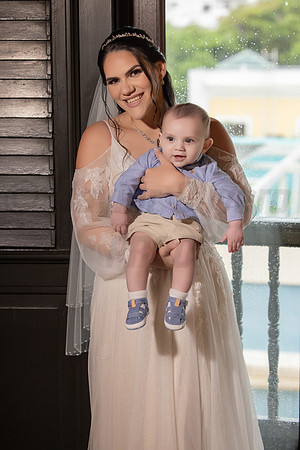 230-Valeria & Carlos