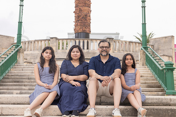 004-Ishrat family