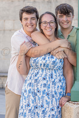 039-Megan Family