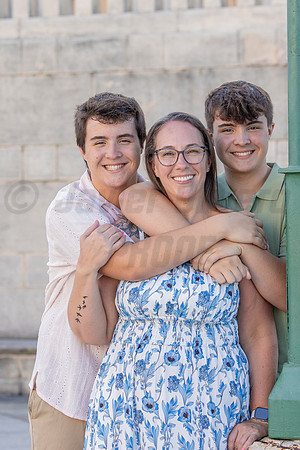 040-Megan Family