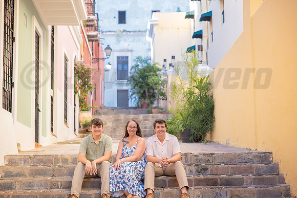096-Megan Family
