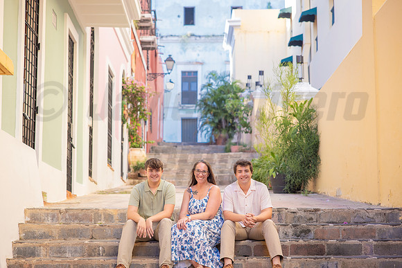 098-Megan Family