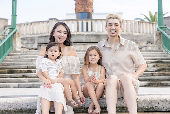 023-Jenny Family