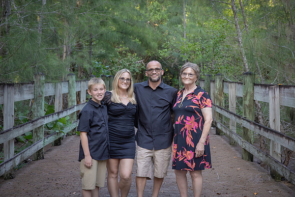 002-Ashley Family