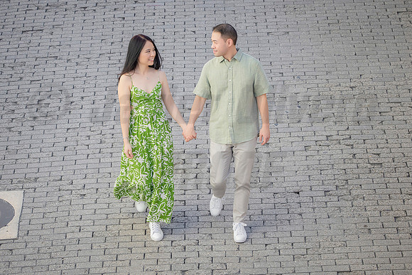 096-VICTOR & STEPHANIE