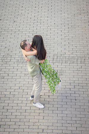 114-VICTOR & STEPHANIE