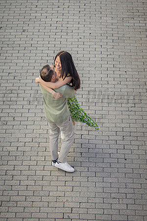 115-VICTOR & STEPHANIE