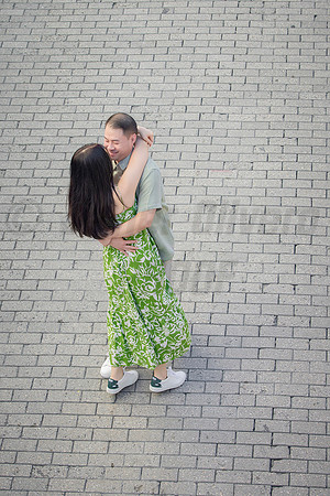 122-VICTOR & STEPHANIE