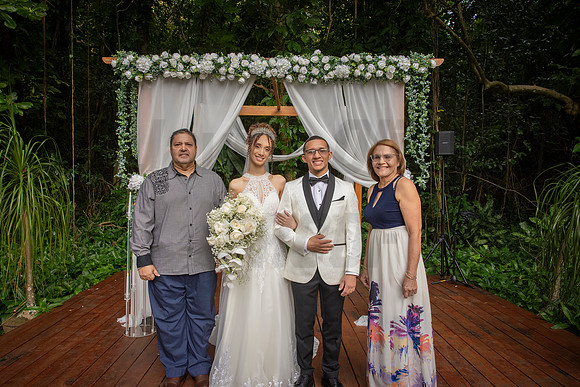 305-Keniel & Genilys