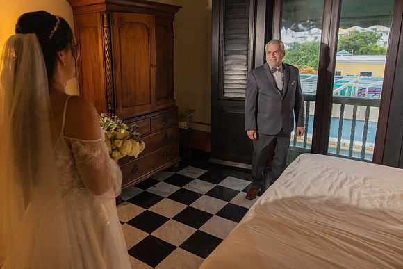 201-Valeria & Carlos