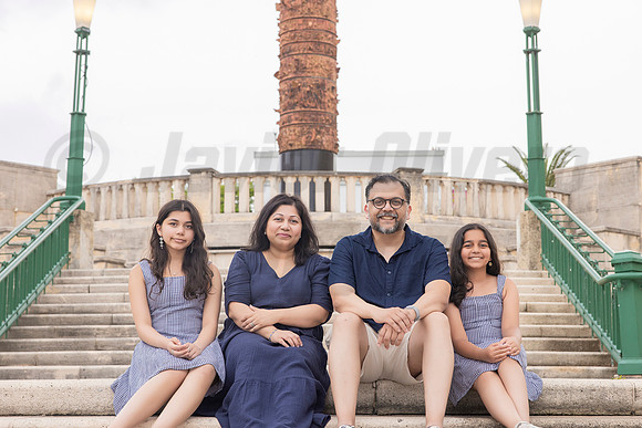 007-Ishrat family