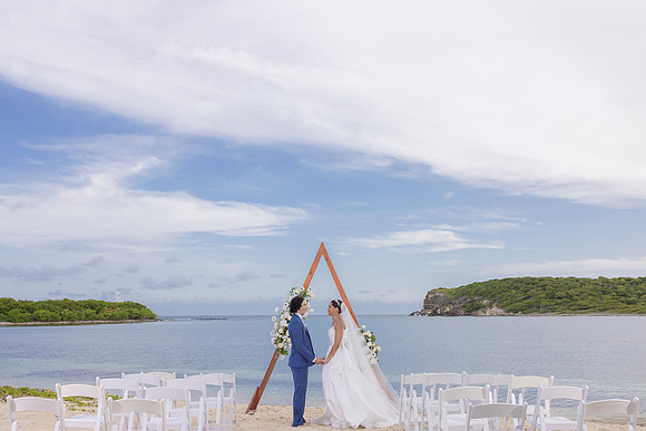 217-Vieques Weddings and Events