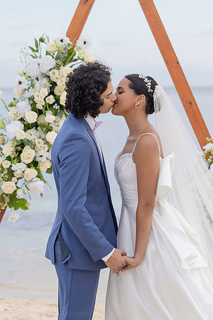 349-Vieques Weddings and Events