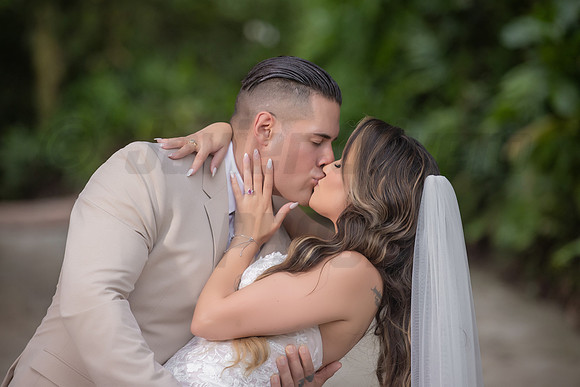 229-Chelsea & Estephan W
