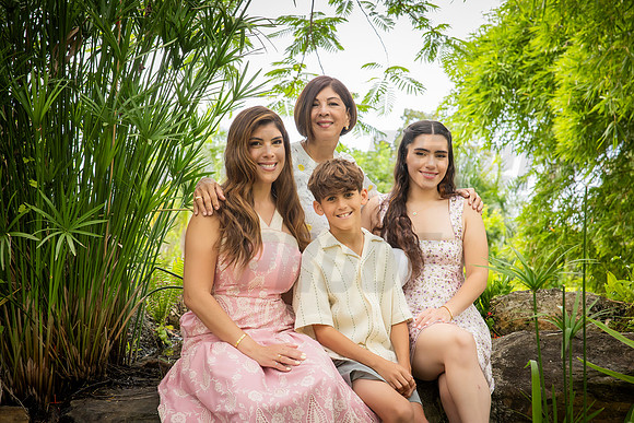 325-Natalie-Jon-Family