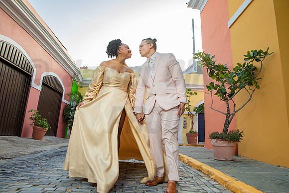 166-Shanta & Mike @ Old SJ