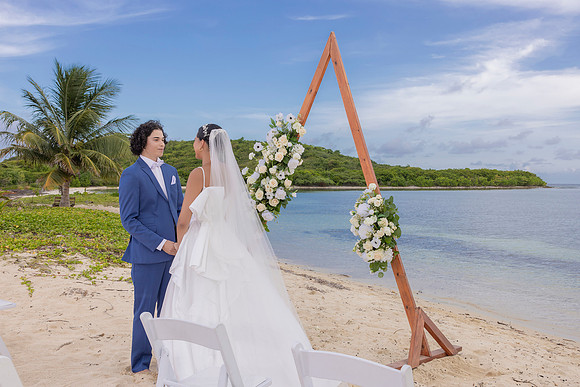 244-Vieques Weddings and Events