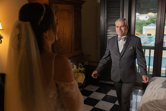 204-Valeria & Carlos