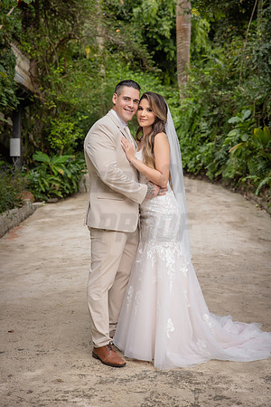 220-Chelsea & Estephan W