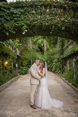 214-Chelsea & Estephan W