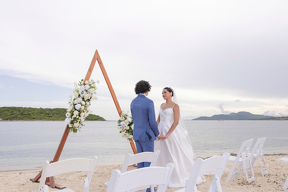 263-Vieques Weddings and Events