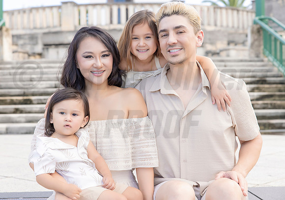 029-Jenny Family