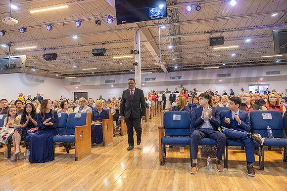 077-Mizraim-Obispo