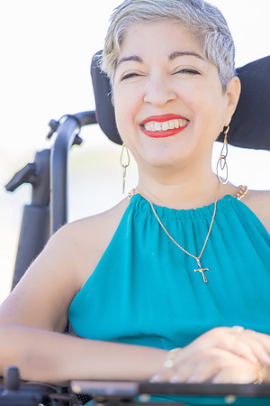 019-ELIZABETH SERRANO