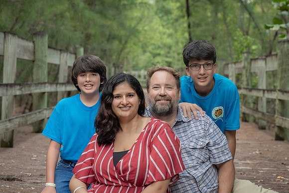 075-SARA FAMILY