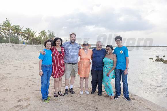 194-SARA FAMILY