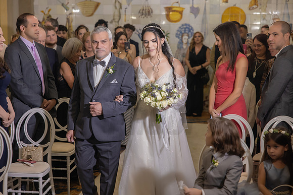 295-Valeria & Carlos