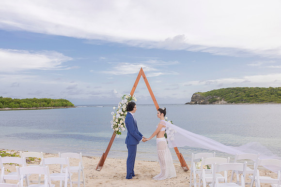 448-Vieques Weddings and Events
