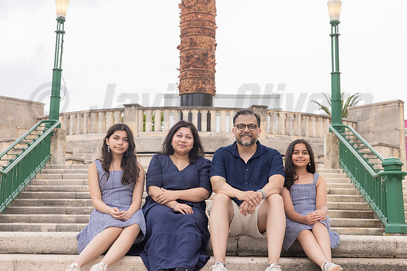 005-Ishrat family