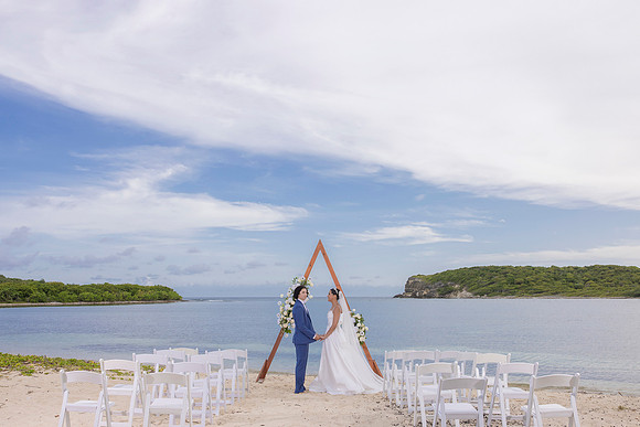 215-Vieques Weddings and Events