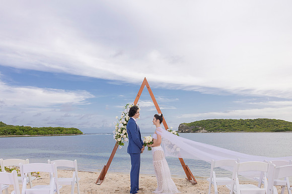 400-Vieques Weddings and Events