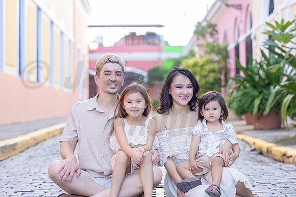 132-Jenny Family
