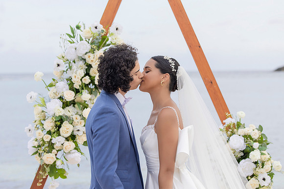 343-Vieques Weddings and Events