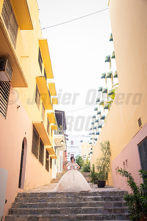 056- Mia Old SJ