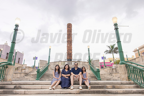 010-Ishrat family