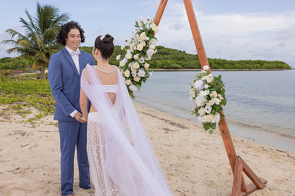 407-Vieques Weddings and Events