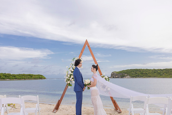 401-Vieques Weddings and Events