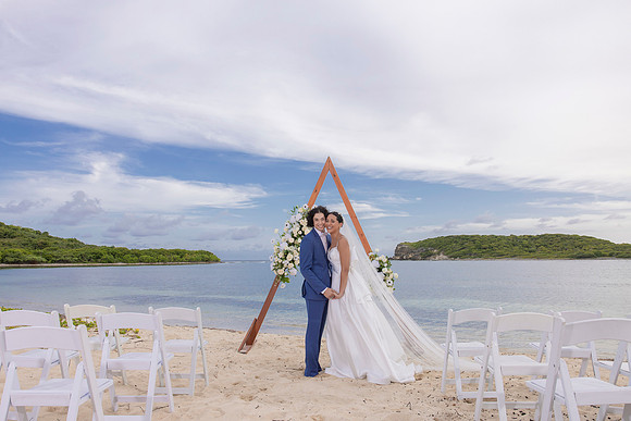 351-Vieques Weddings and Events