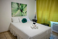 014-Vqs Tropical Guest House