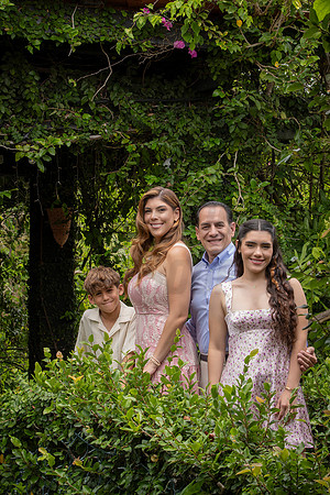 028-Natalie-Jon-Family