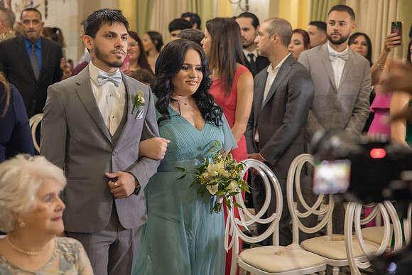 262-Valeria & Carlos