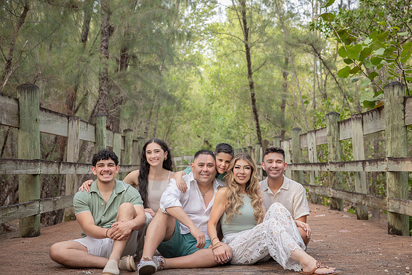 007-Vanessa Family