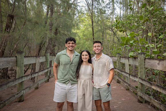 038-Vanessa Family