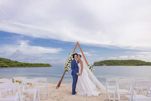 352-Vieques Weddings and Events