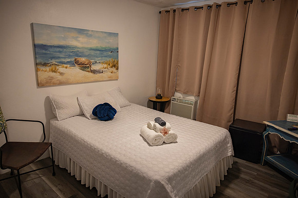 002-Vqs Tropical Guest House