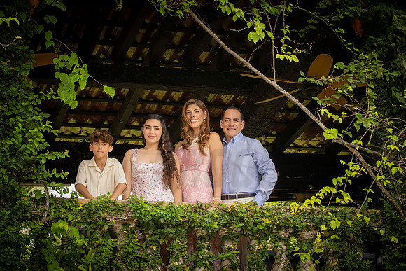 056-Natalie-Jon-Family